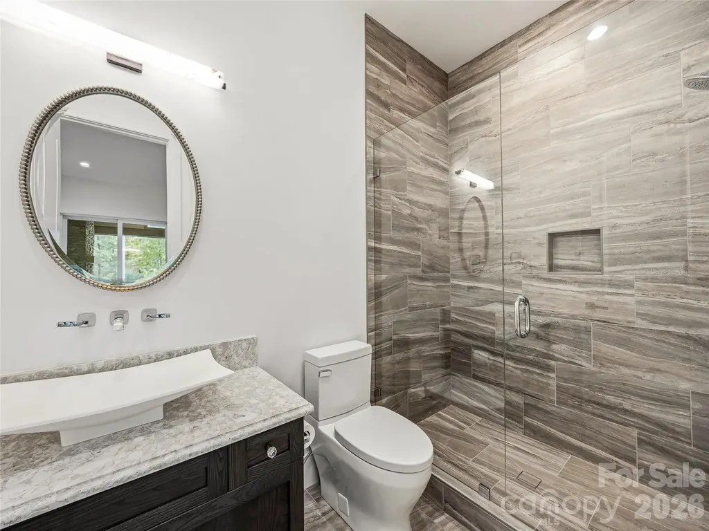 17 Nestlewood Drive Arden NC 28704