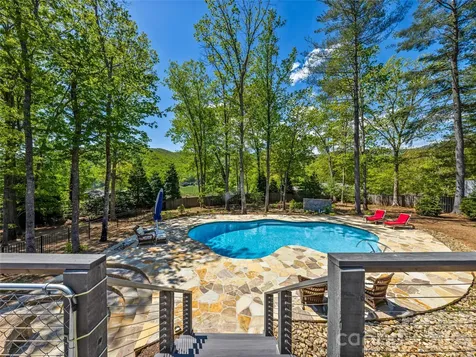 17 Nestlewood Drive Arden NC 28704