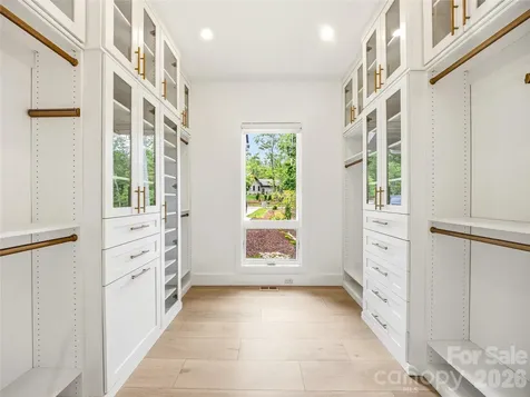 17 Nestlewood Drive Arden NC 28704