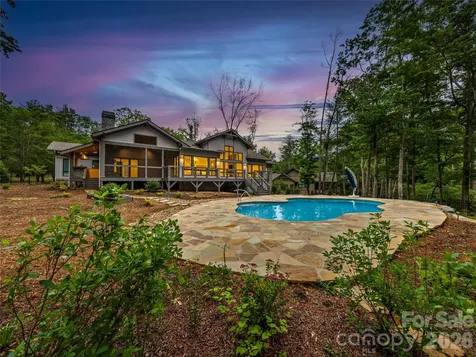 17 Nestlewood Drive Arden NC 28704