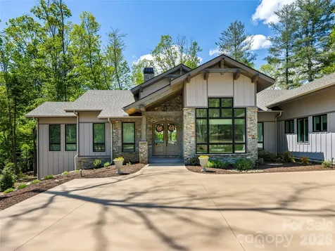 17 Nestlewood Drive Arden NC 28704