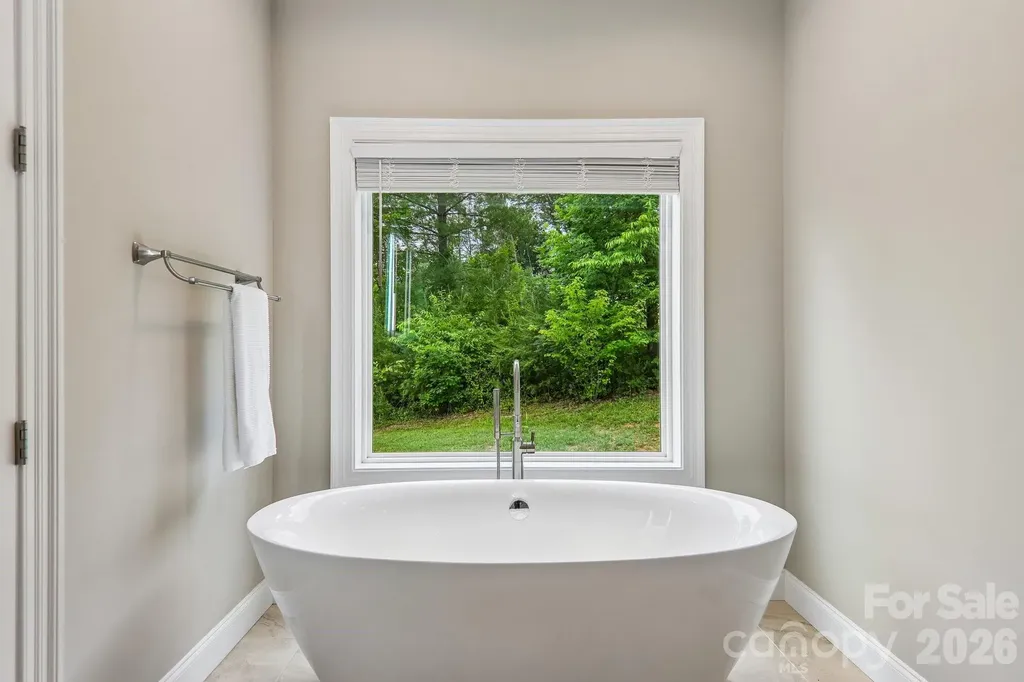 106 Saddle Ridge Drive Alexander NC 28701