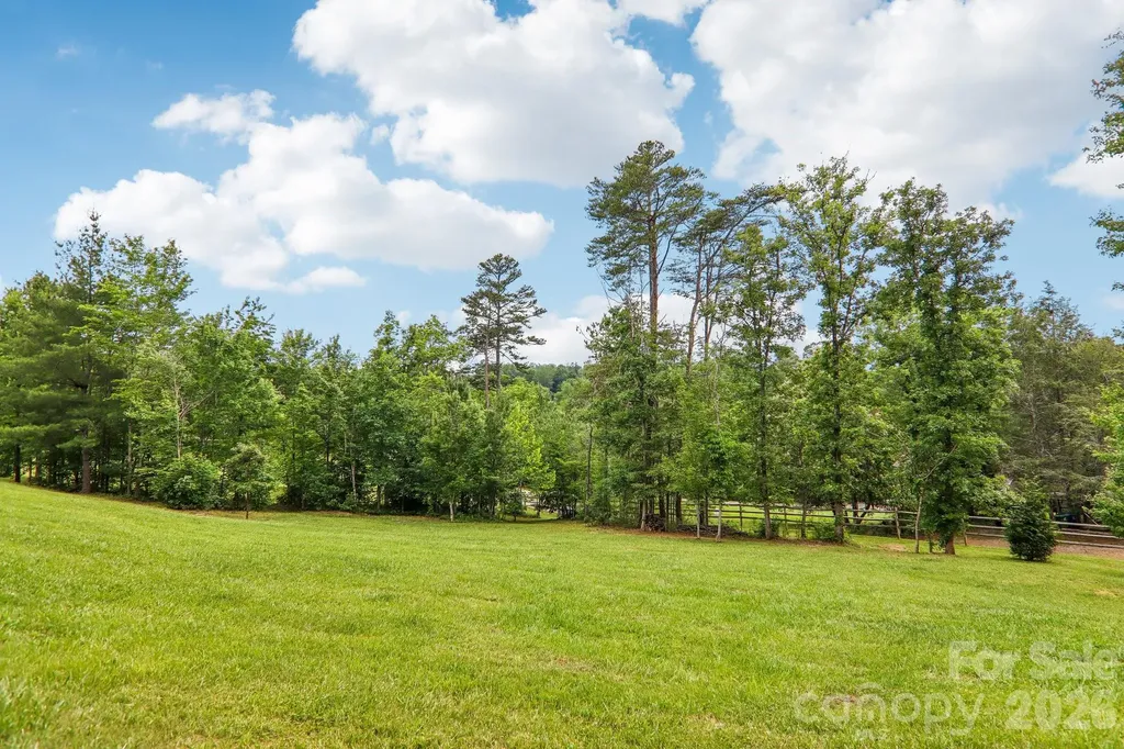 106 Saddle Ridge Drive Alexander NC 28701