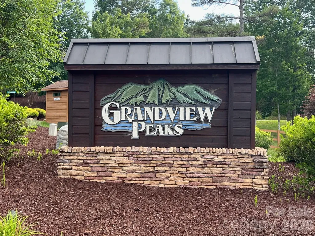 253 Falls Creek Drive Nebo NC 28761