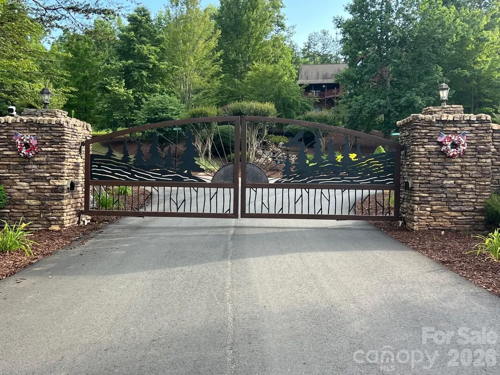 253 Falls Creek Drive Nebo NC 28761