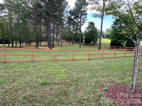253 Falls Creek Drive Nebo NC 28761