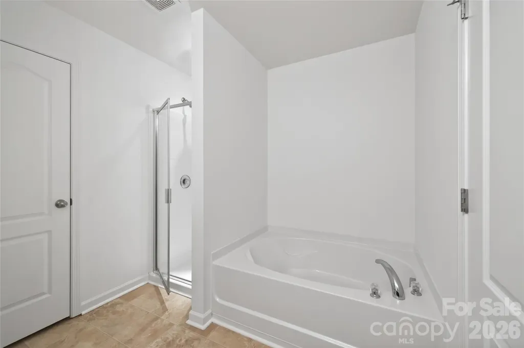 9013 Magnolia Lily Avenue Charlotte NC 28227