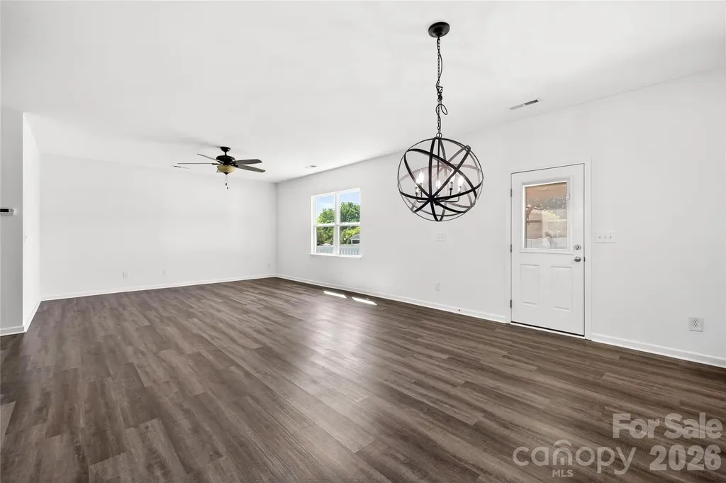 9013 Magnolia Lily Avenue Charlotte NC 28227