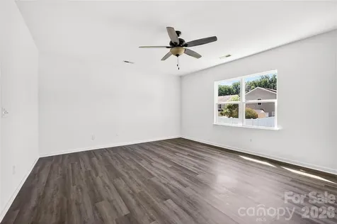 9013 Magnolia Lily Avenue Charlotte NC 28227