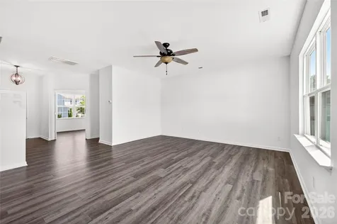 9013 Magnolia Lily Avenue Charlotte NC 28227