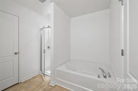 9013 Magnolia Lily Avenue Charlotte NC 28227
