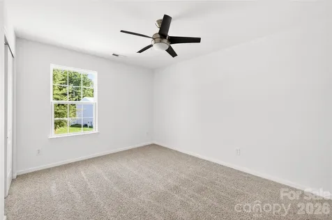 9013 Magnolia Lily Avenue Charlotte NC 28227