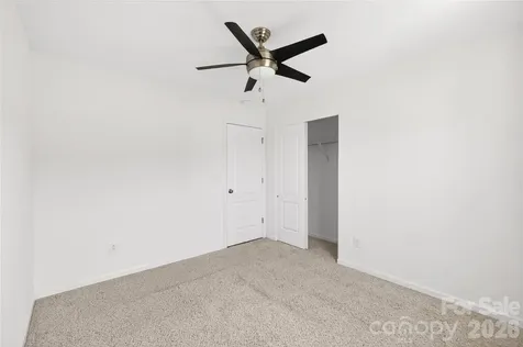9013 Magnolia Lily Avenue Charlotte NC 28227
