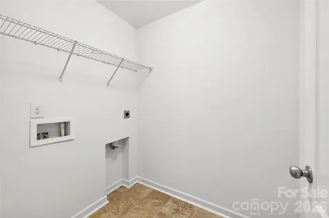 9013 Magnolia Lily Avenue Charlotte NC 28227