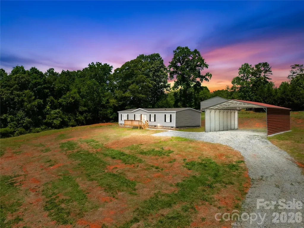 4051 10th Avenue Drive SW Hickory NC 28602