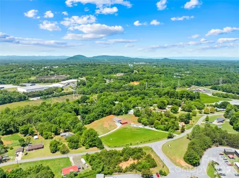 4051 10th Avenue Drive SW Hickory NC 28602