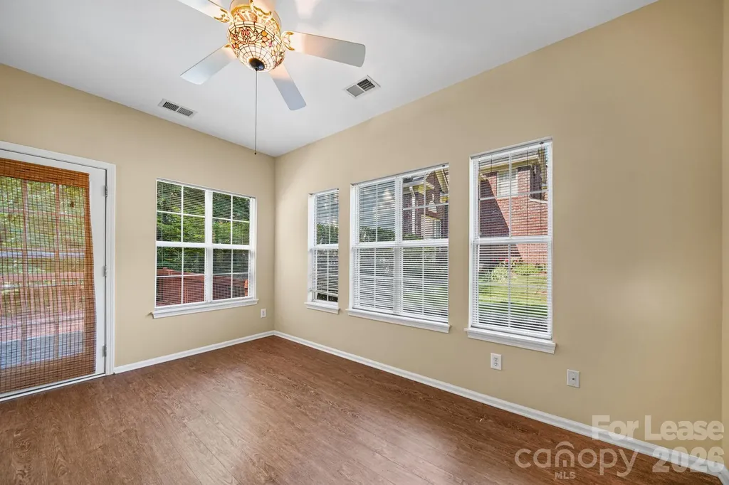 2812 Redfield Drive Charlotte NC 28270