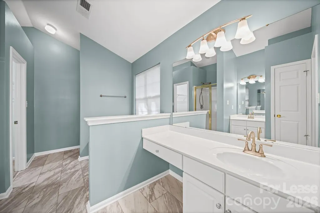 2812 Redfield Drive Charlotte NC 28270