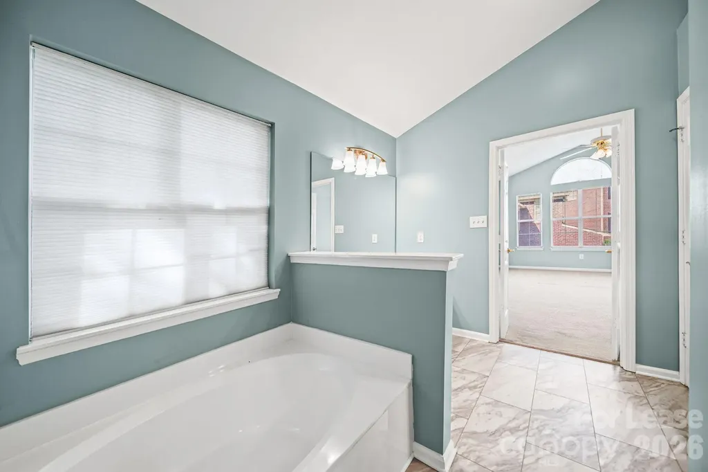 2812 Redfield Drive Charlotte NC 28270