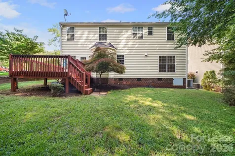 2812 Redfield Drive Charlotte NC 28270