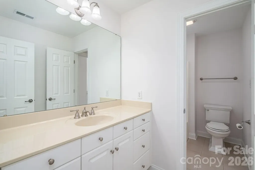 4017 Foxes Trail Cramerton NC 28032