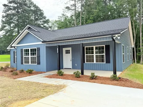 2489 Pineview Drive Lancaster SC 29720