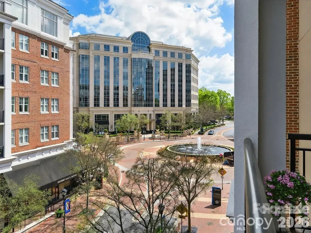 4620 Piedmont Row Drive Charlotte NC 28210