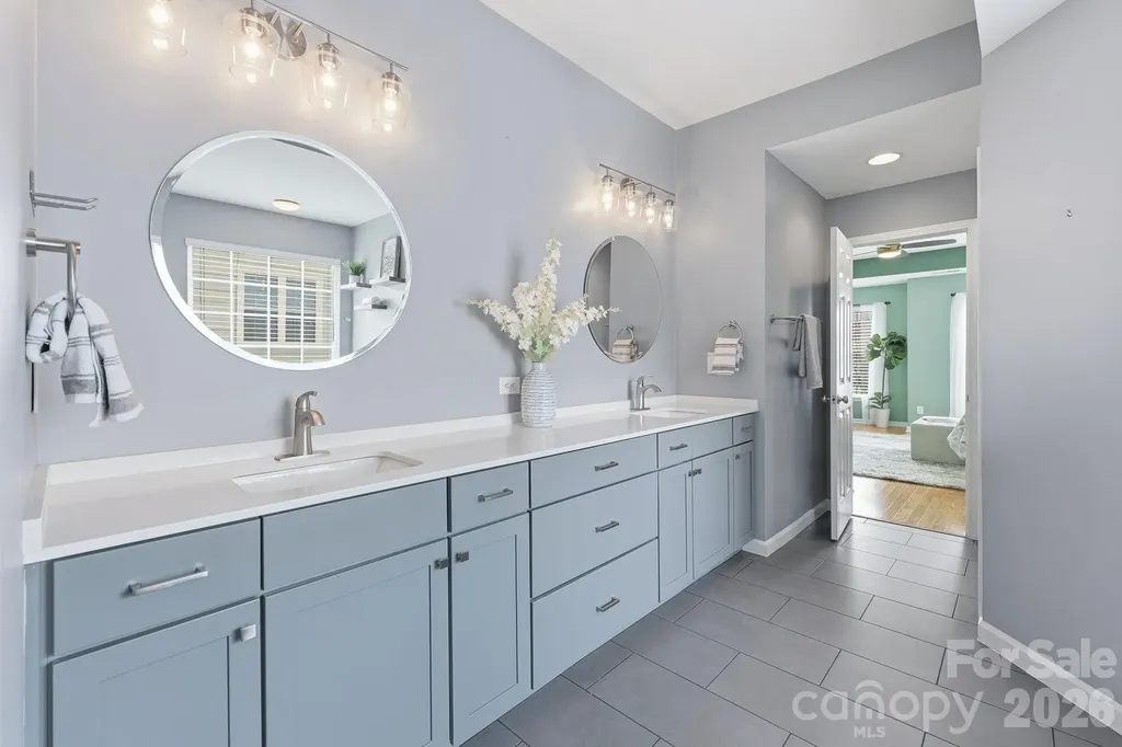 1854 Briarcrest Drive NW Charlotte NC 28269