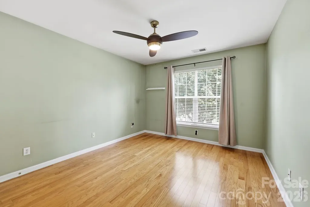 1854 Briarcrest Drive NW Charlotte NC 28269