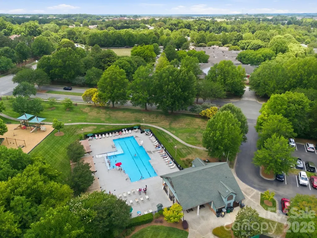 1854 Briarcrest Drive NW Charlotte NC 28269