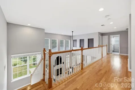 1854 Briarcrest Drive NW Charlotte NC 28269