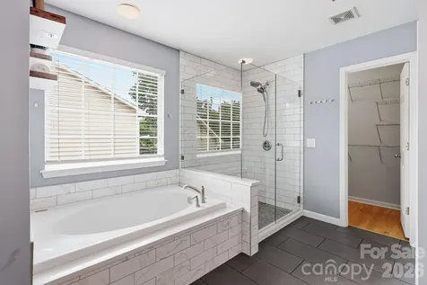 1854 Briarcrest Drive NW Charlotte NC 28269