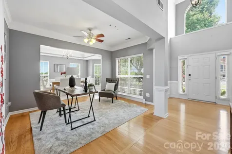 1854 Briarcrest Drive NW Charlotte NC 28269