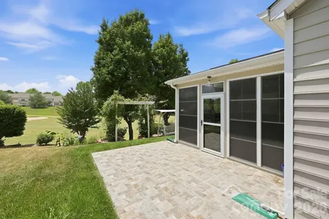 1854 Briarcrest Drive NW Charlotte NC 28269