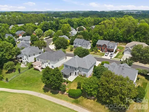1854 Briarcrest Drive NW Charlotte NC 28269