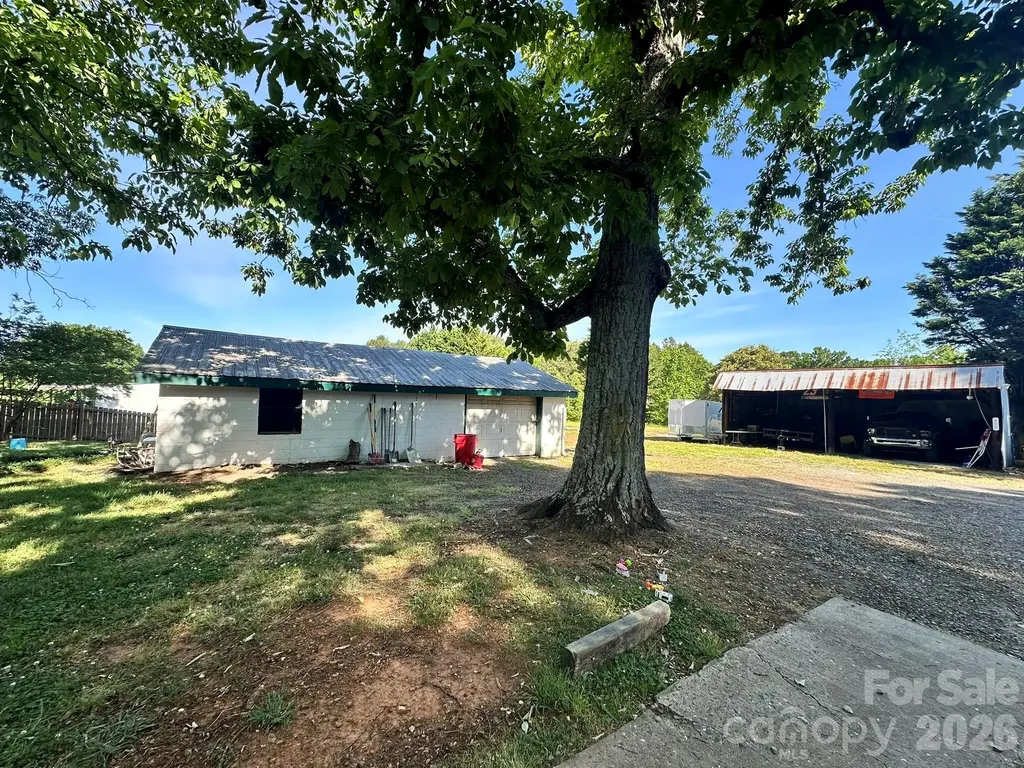 610 Helton Road Cherryville NC 28021