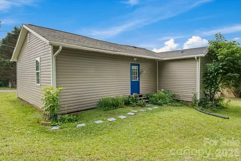 112 Hillcrest Street Jonesville NC 28642