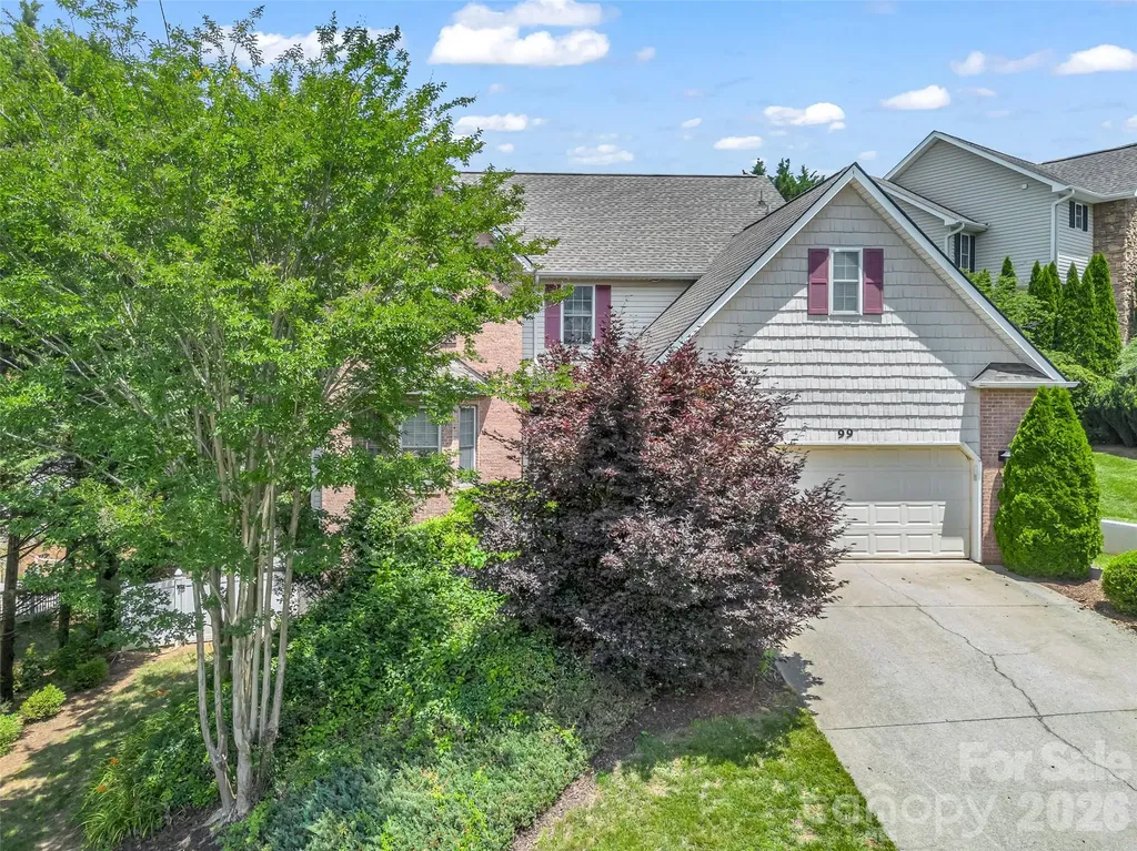 99 Driftstone Circle Arden NC 28704