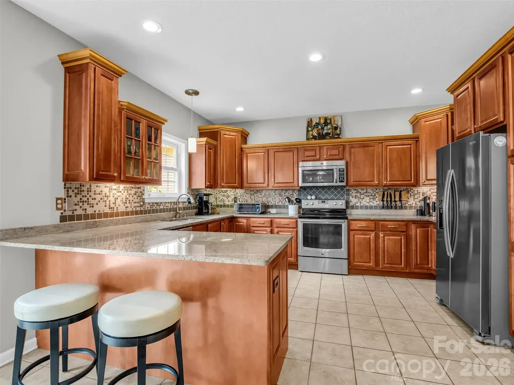 99 Driftstone Circle Arden NC 28704