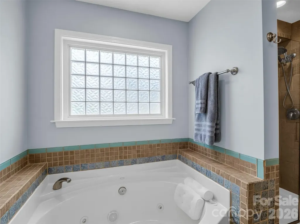 99 Driftstone Circle Arden NC 28704