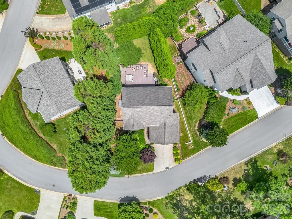99 Driftstone Circle Arden NC 28704