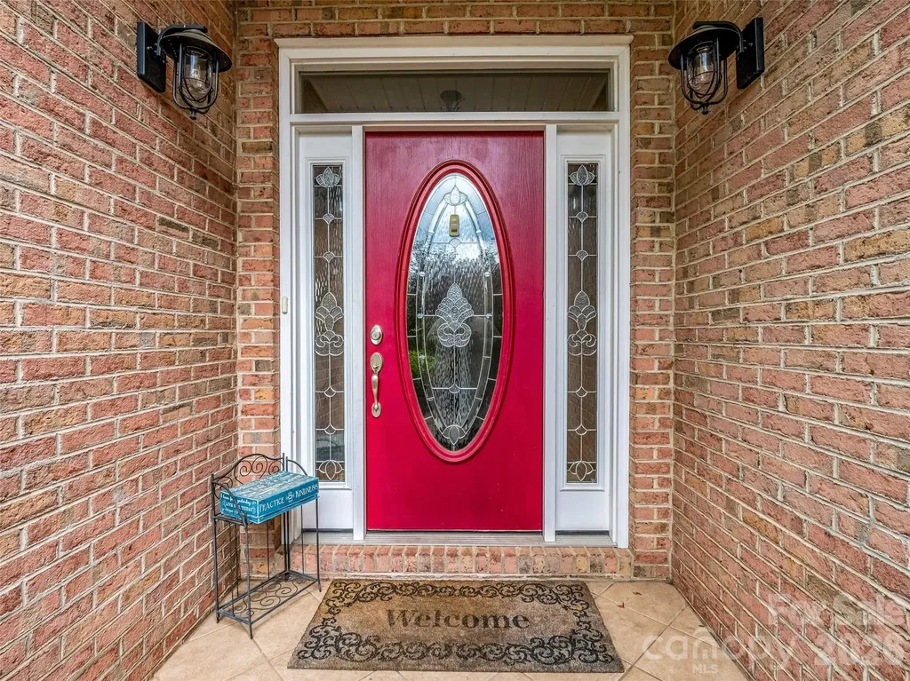 99 Driftstone Circle Arden NC 28704
