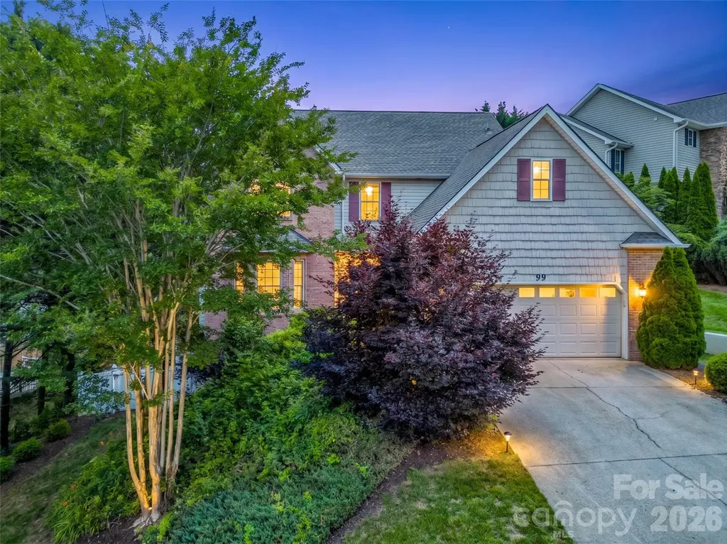 99 Driftstone Circle Arden NC 28704