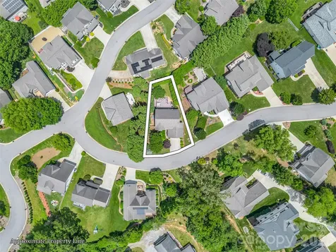 99 Driftstone Circle Arden NC 28704