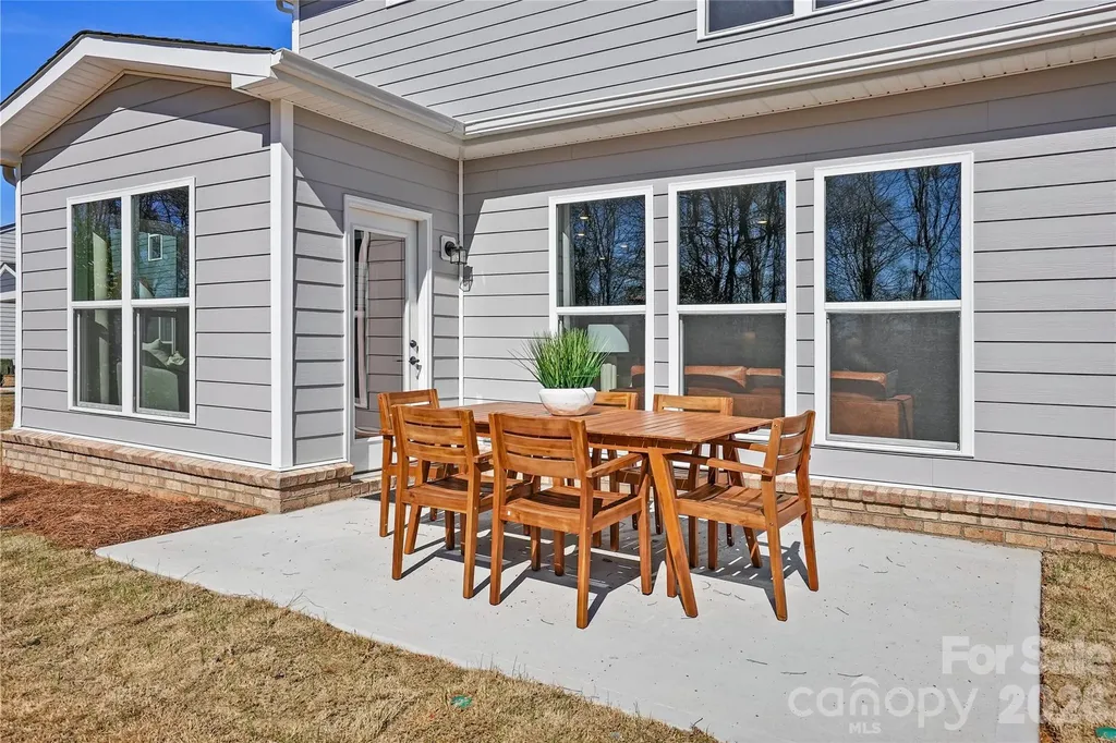 2138 Riverbend Avenue Monroe NC 28110