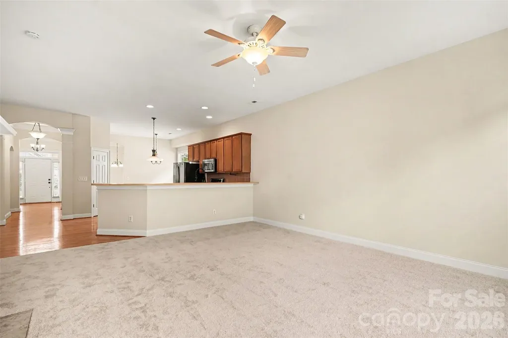 1205 Gainsborough Drive Matthews NC 28104