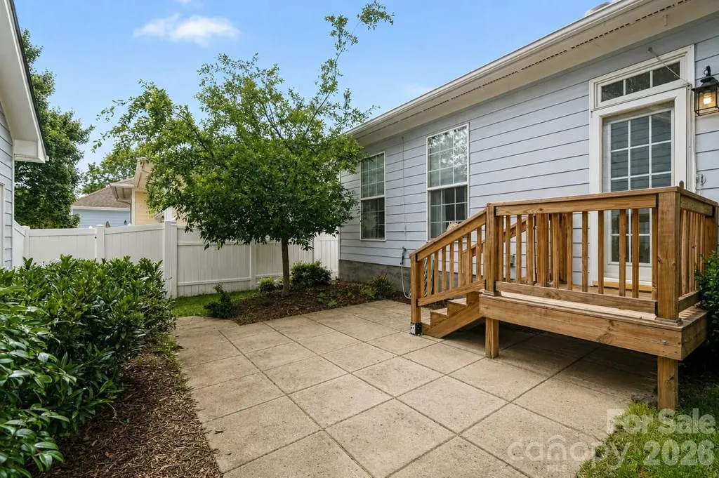 1205 Gainsborough Drive Matthews NC 28104