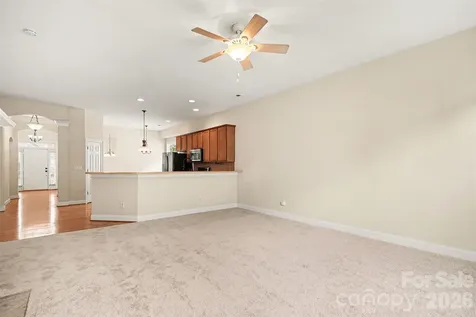 1205 Gainsborough Drive Matthews NC 28104