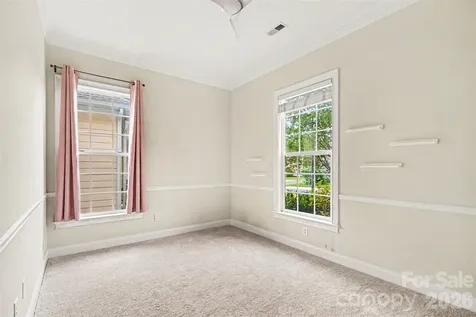 1205 Gainsborough Drive Matthews NC 28104