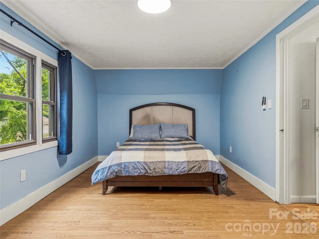 355 London Road Asheville NC 28803